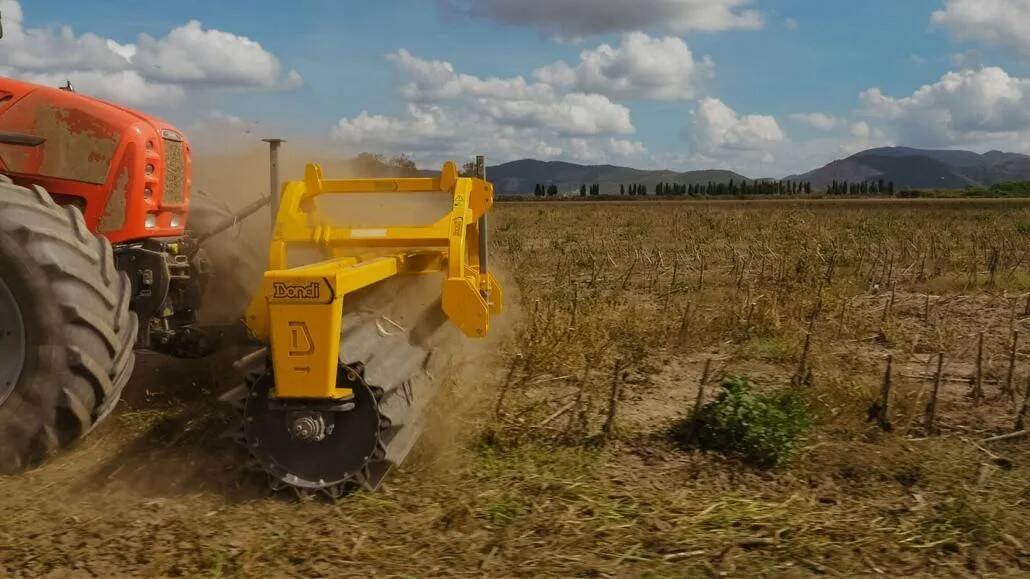 ModelLineDefaultTopImage